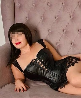 Юленька, 38 лет, 3 размер груди